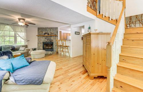 Bryson City House | Bryson City Cottage with Hot Tub and Waterfall Views!