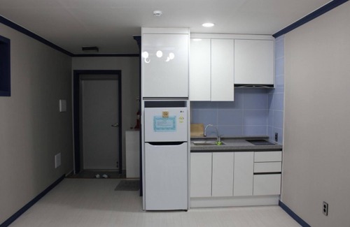 Surak-tong House | Buan Geumgangsanbapdyeom Pension