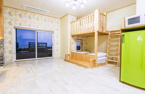 Chungmak-tong House | Buan Sowon Pension