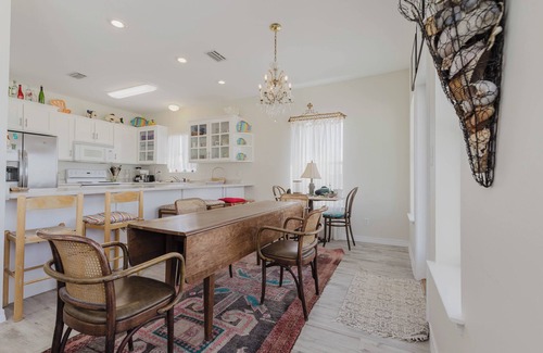 Fort Morgan House | Bubbas Beach House by Liquid Life