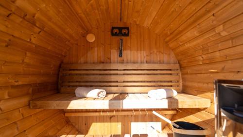 Precy-sur-Oise Apartment | Bubblesuite47