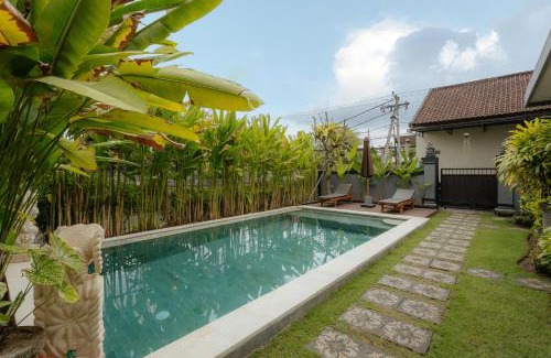 Batu Bolong House | BUBU CANGGU Guesthouse