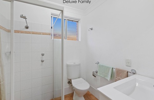 Long Jetty Hotel | Buccaneer Motel Pet friendly