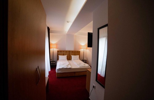 Otopeni Hotel | Bucharest Airport Hotel