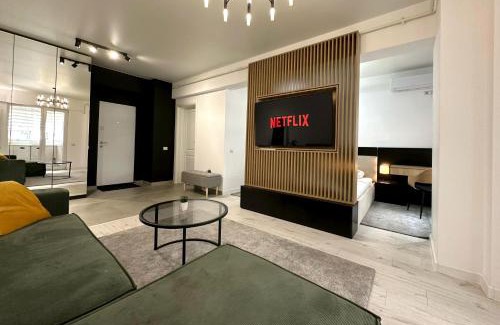 Sector 5 Apartment | Bucharest Designer High-End Stay