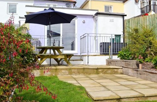 Ventnor House | Buckingham Cottage