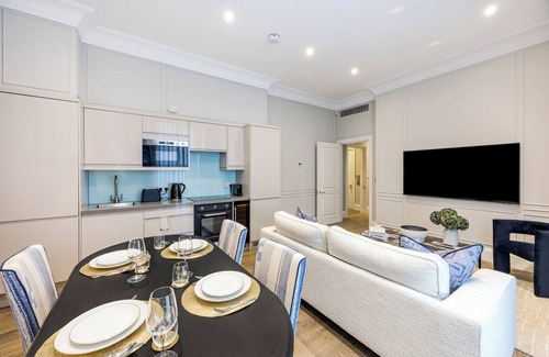 Knightsbridge Apartment | Buckingham & Lloyds Knightsbridge