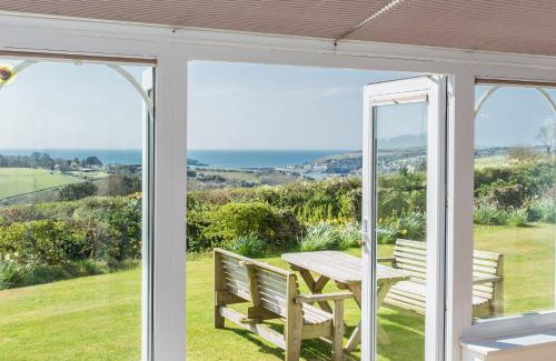 Looe Bed & Breakfast | Bucklawren Farm