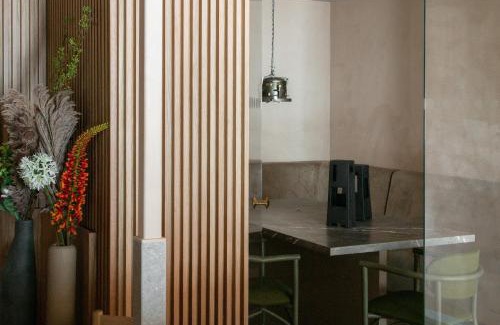 Tower Hill Hotel | Buckle Street Studios by Locke, Aldgate