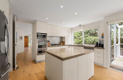 Point Lonsdale House | Buckleys
