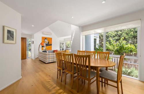 Point Lonsdale House | Buckleys