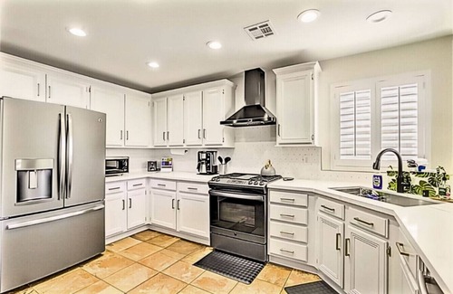 Highland Hills House | Buddha Estate#4 - Great neighborhood, Sparkling pool and Hot tub, EV Charger, Games
