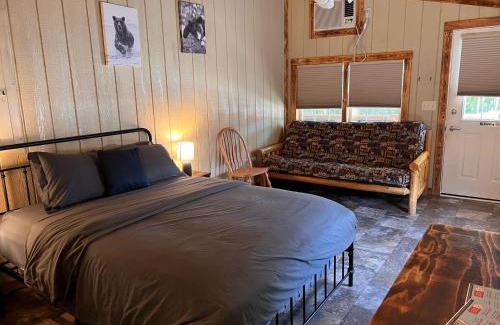 Lake Ozark Resort | Buddy's Harbor