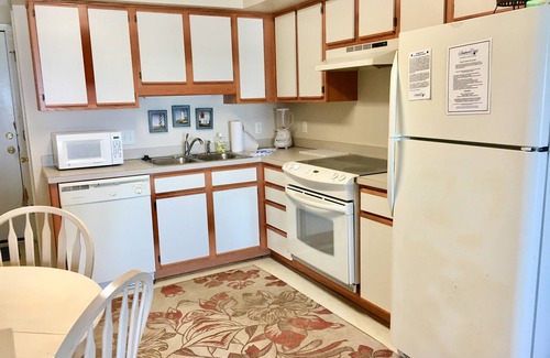 North Myrtle Beach Condo | Budget friendly and pet friendly unit with an outdoor swimming pool!