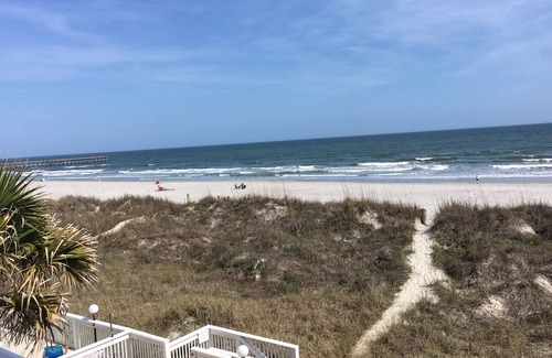 North Myrtle Beach Condo | Budget friendly and pet friendly unit with an outdoor swimming pool!