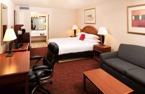 St. George Resort | Budget Friendly Accommodations at Red Lion Hotel St. George! Pool, Parking, Gym
