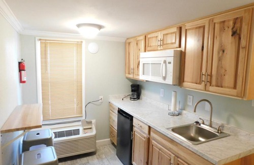 Gulf Shores House | Budget Friendly Condo Perfect for a Romantic Getaway within Walking Distance to the Beach!