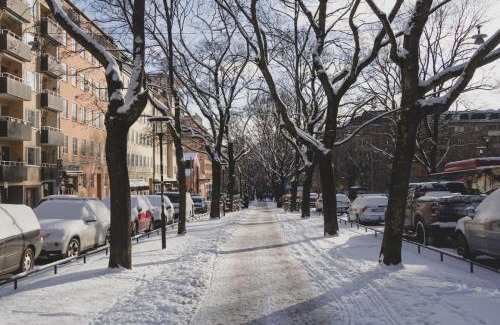 Katarina-Sofia Apartment | Budget-friendly studio on Södermalm, construction work