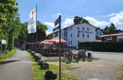 Langenbieber Hotel | Budget Hotel Biebertal am Milseburgradweg