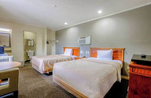 Natural Bridge Hotel | Budget Inn By OYO Natural Bridge I-81