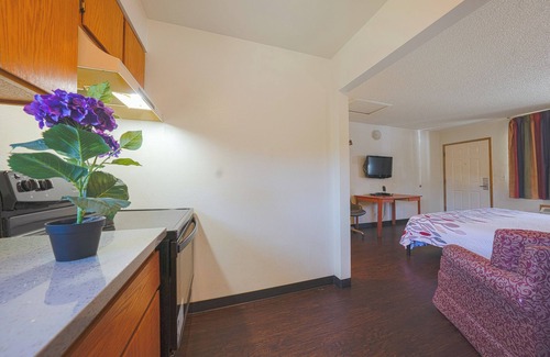 Gladstone Hotel | Budget Inn Gladstone By OYO - Portland/Clackamas