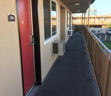 Lawndale Hotel | Budget Inn LAX-Lawndale
