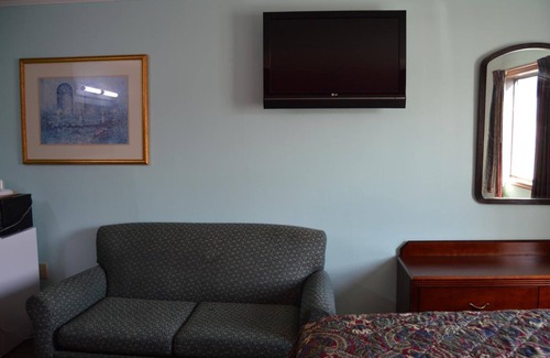 Claypool Hill Hotel | Budget Inn of Claypool Hill