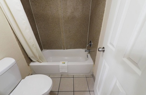 Western Branch North Hotel | Budget Lodge