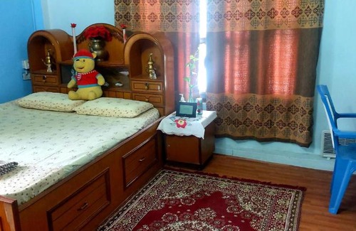 Manigram House | Budget Room in Easy Location
