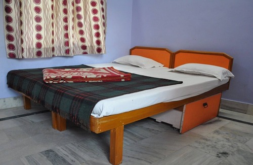 Rishikesh Villa | Budget Stay Near Swarg Ashram