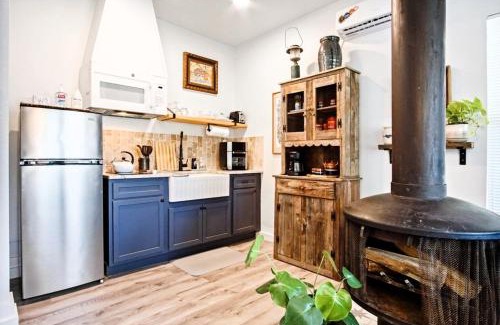 Central Oklahoma City House | Budget Studio Near Paseo Art & Uptown Okc #03b