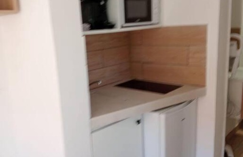 La Crau Apartment | BudgetBnb studette a la moutonne