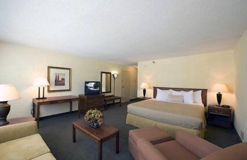 Buford Highway Hotel | Budgetel Inn & Suites Atlanta