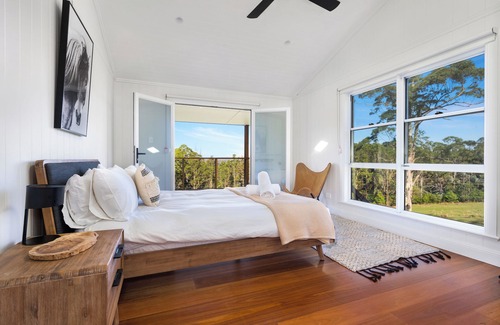 Budgong Other | Budgong Lodge Secluded farm stay with horses and cattle - 4 Queen bedrooms