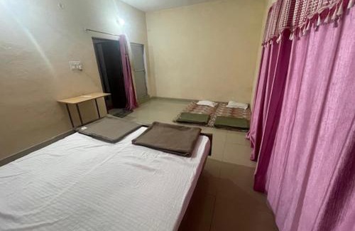 Jhusi House | Budhaa Homestay