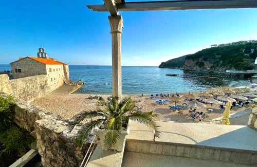 Old Town House | Budva Old Town Beach House