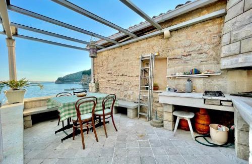 Old Town House | Budva Old Town Beach House