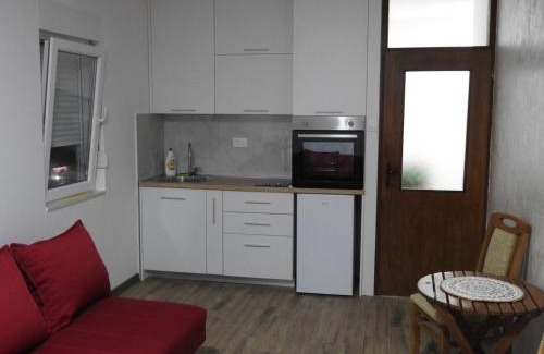Golubovina Apartment | Budva studio apartman