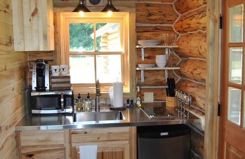 Roberts Cabin | Buffalo Cabin @ Paris Montana® on Rock Creek