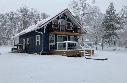 Montello House | -Buffalo Lake House-