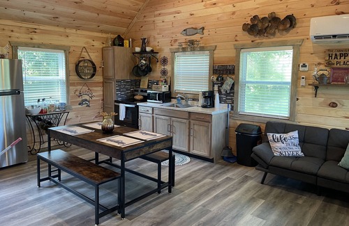Lobelville Cabin | Buffalo River new cabin cozy retreat