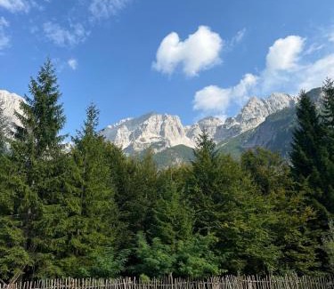 Kukes County Hotel | Bujtina Aroma E Malit