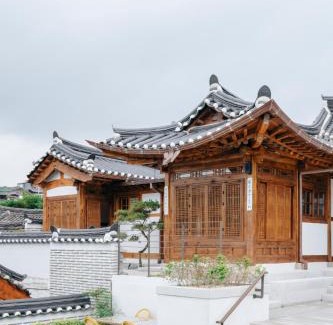 Gahoe-dong Hotel | Bukchon Binkwan by Rakkojae