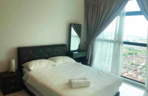 Bukit Indah Apartment | Bukit Indah City View by WP Homestay