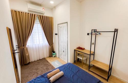 Kuantan House | Bukit Setongkol Resident LKNP by AHM Home