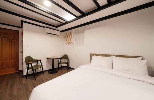 Daejo-dong Hotel | Bulgwang Tom Plus