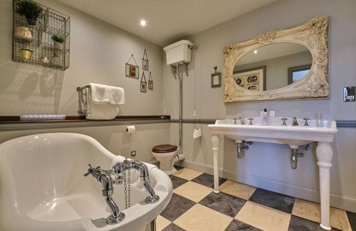 London Borough of Bromley Hotel | Bull's Head Hotel