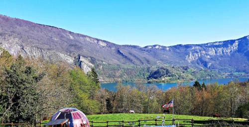 Novalaise Other | BULLE TEXAS - LUXE et SPA - Vue lac Aiguebelette