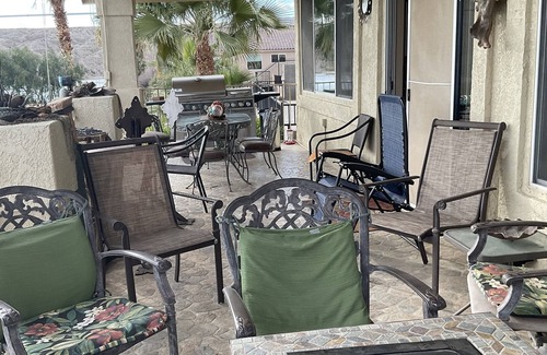 Bullhead City House | Bullhead City Riverfront Rental 4 Bedroom 3 Baths W/Sandy Beach & private dock