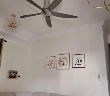 Kampung Pondok Villa | Bumiemas Villa - 2 BEDROOM